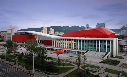 恩施土家族苗族自治州通知公告的测试信息，内容可以在后台发布编辑删除